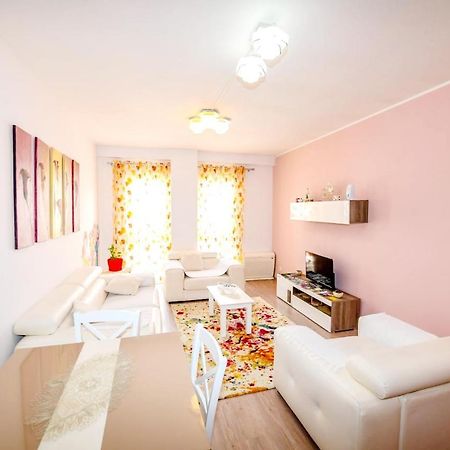 Happy Stories' Apartment In City Centre Shkodër 외부 사진